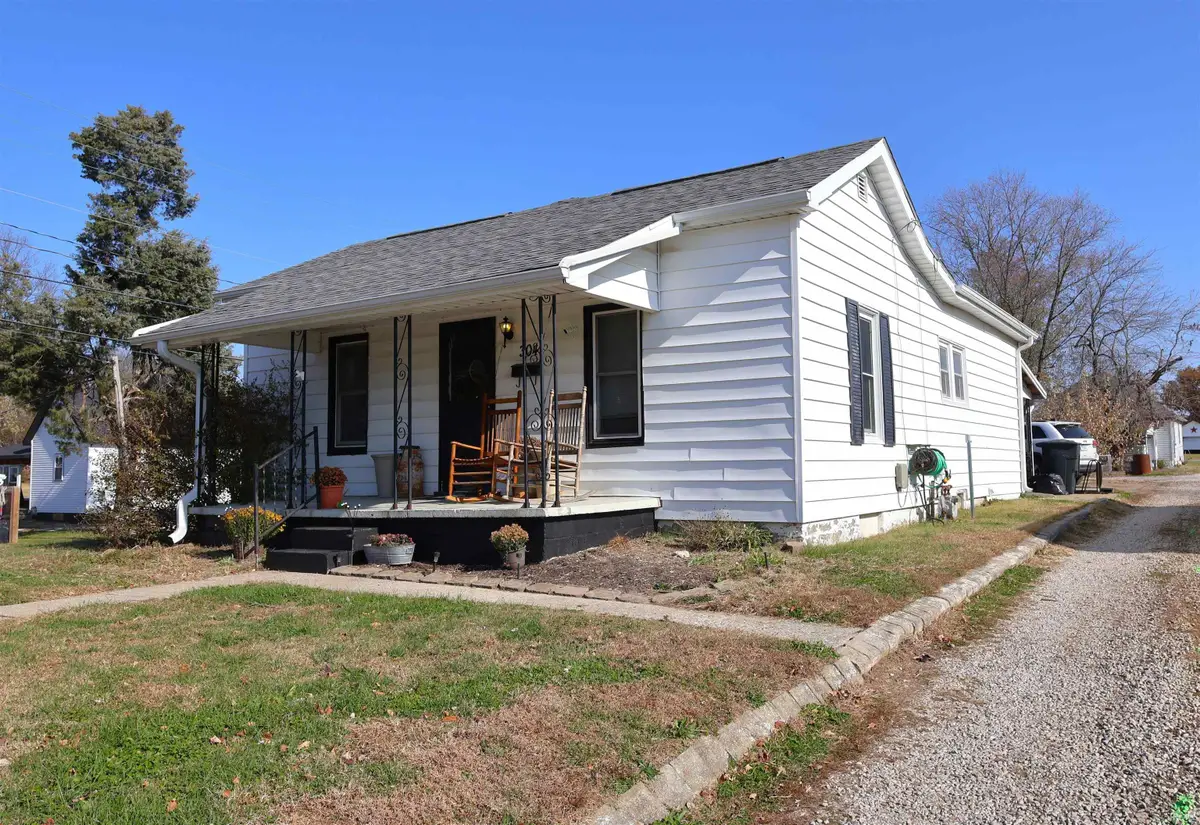 304 NE 16th Street, Washington, IN 47501 - Image #1