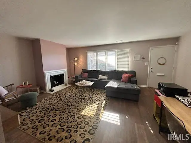 5537 South Wayne Avenue, Fort Wayne, IN 46807 - Image #3