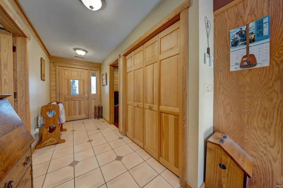 385 W Evergreen Plaza N, Santa Claus, IN 47579 - Image #3