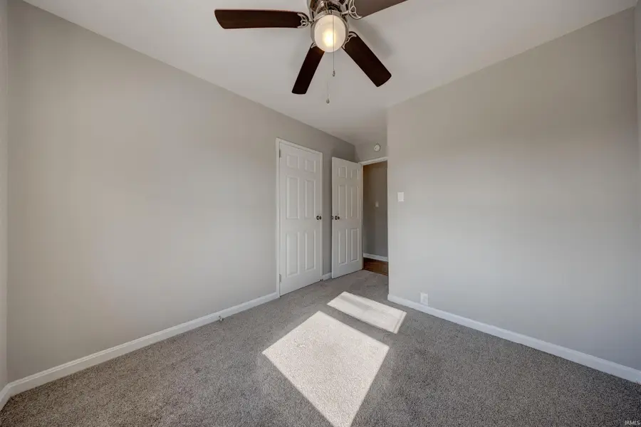 713 Thornberry Drive, Evansville, IN 47710 - Image #3