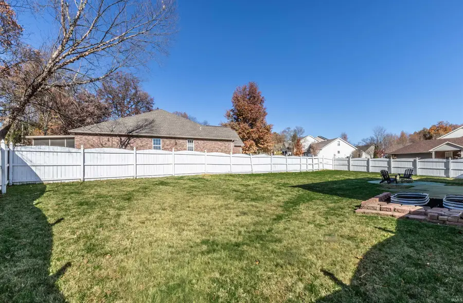 8000 Bayberry Drive, Evansville, IN 47711 - Image #3
