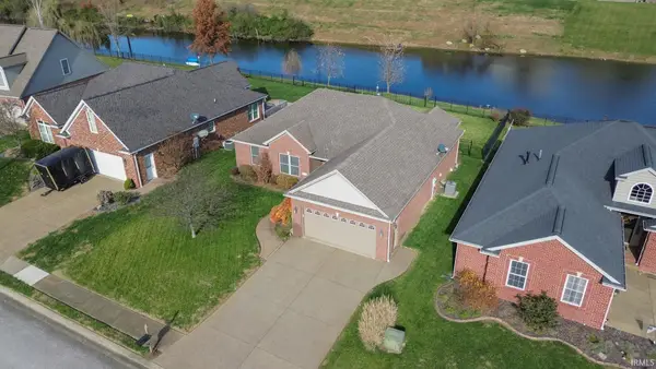 5828 Waterstone Drive, Newburgh, IN 47630