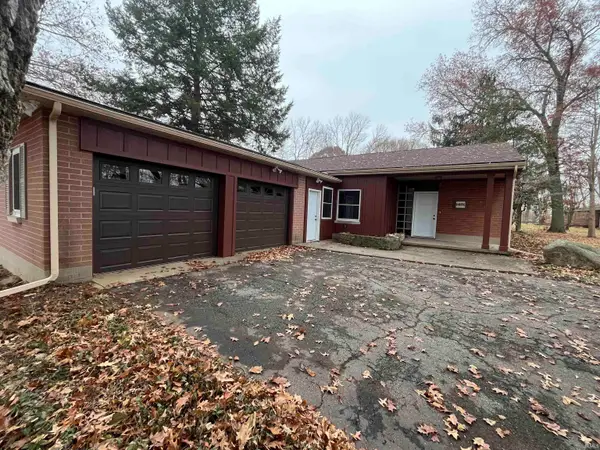 1401 Orchard Drive, North Manchester, IN 46962