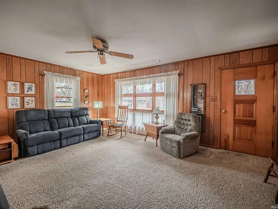 912 Orchard Drive, Newburgh, IN 47630 - Image #2