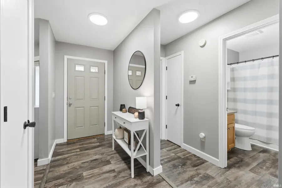 7622 Irwin Pines Court, Fort Wayne, IN 46804 - Image #2