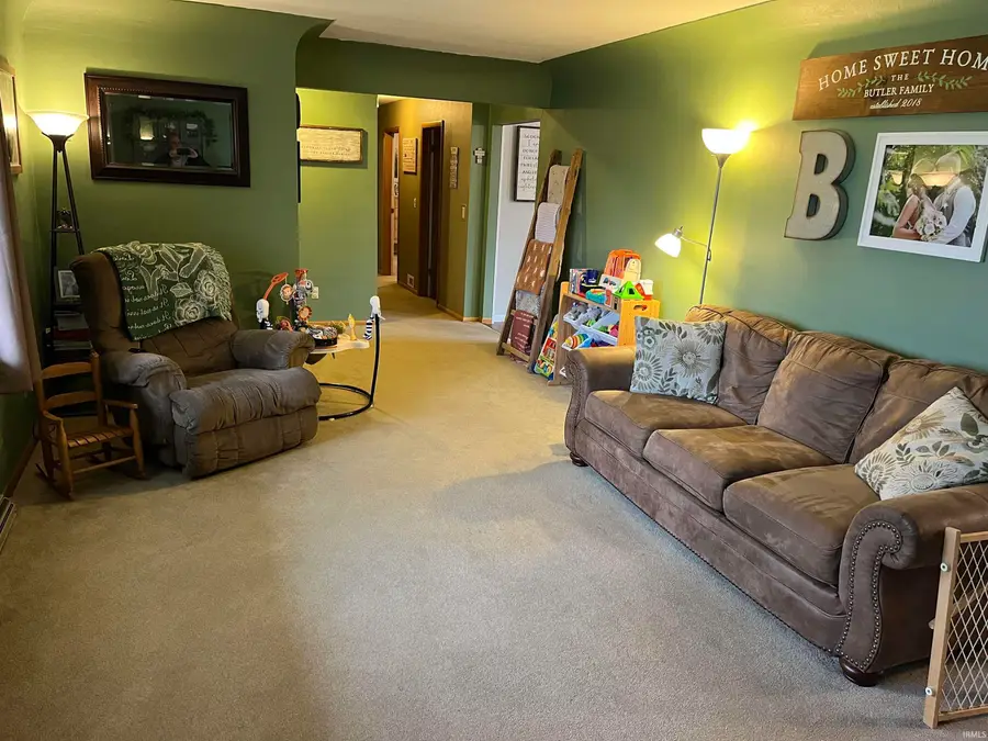 222 W Andrews Street, Monroe, IN 46772 - Image #3