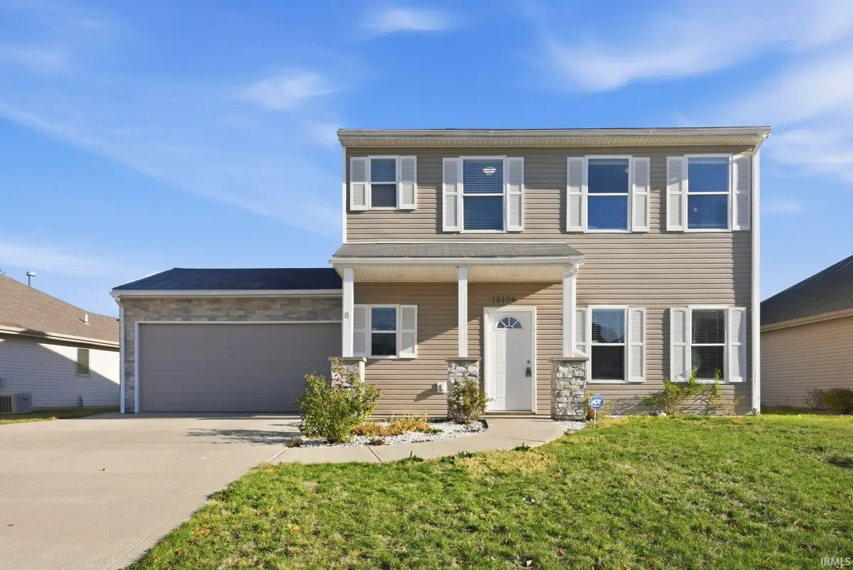 12104 Tapered Bank Run, Fort Wayne, IN 46818 - Image #1