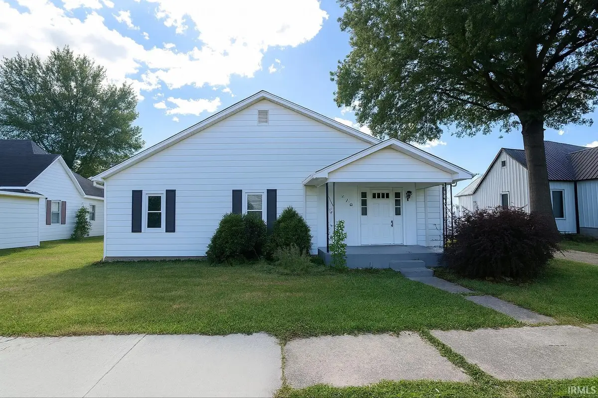 212 E Hopewell Street, Farmersburg, IN 47850 - Image #1