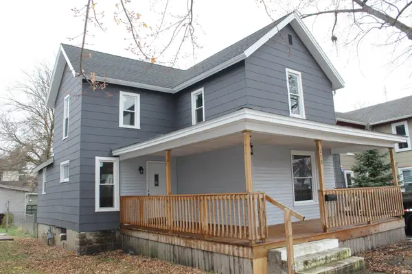 215 E Keyser St, Garrett, IN 46738