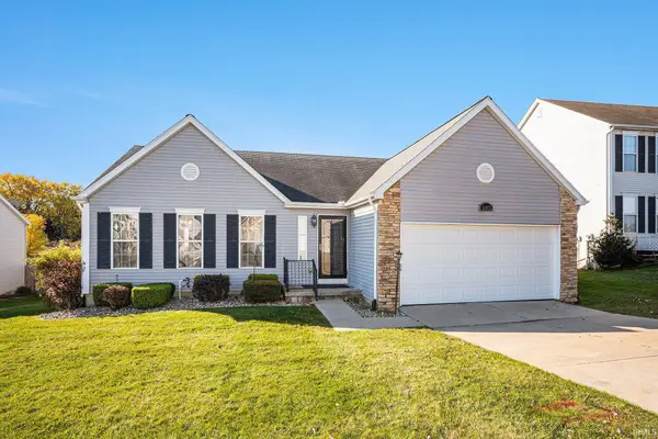 51875 Renshaw Drive, South Bend, IN 46628