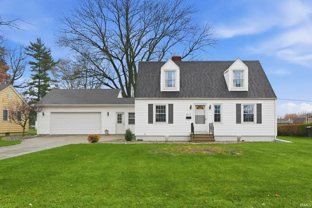 6912 Monterey Drive, Fort Wayne, IN 46819 - Image #1