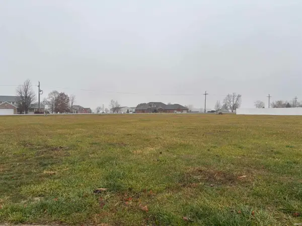 124 Monticello Court, Kokomo, IN 46902