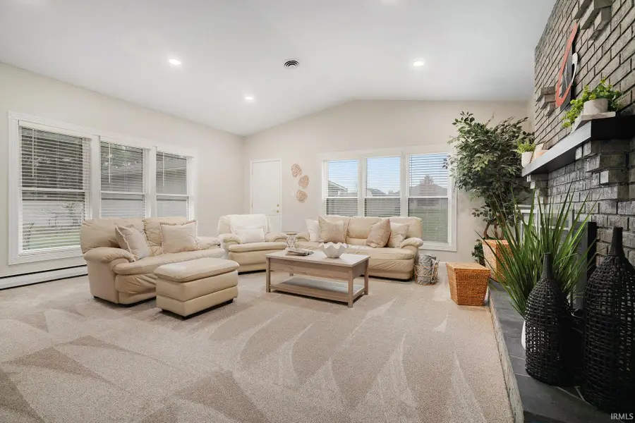 72193 County Road 9, Nappanee, IN 46550 - Image #3