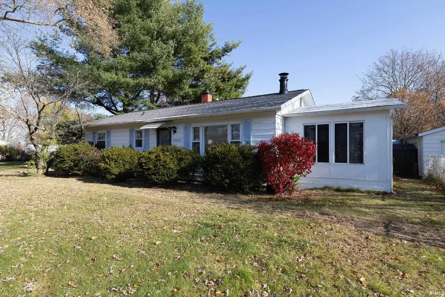 52938 Jackie Lane, Elkhart, IN 46514 - Image #2