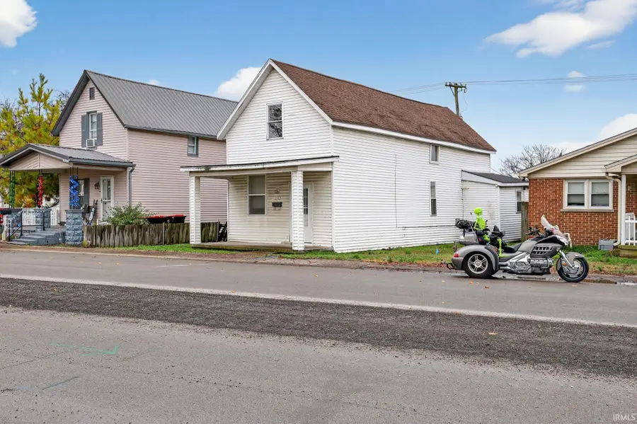 1112 W 2nd Street, Mount Vernon, IN 47620 - #2