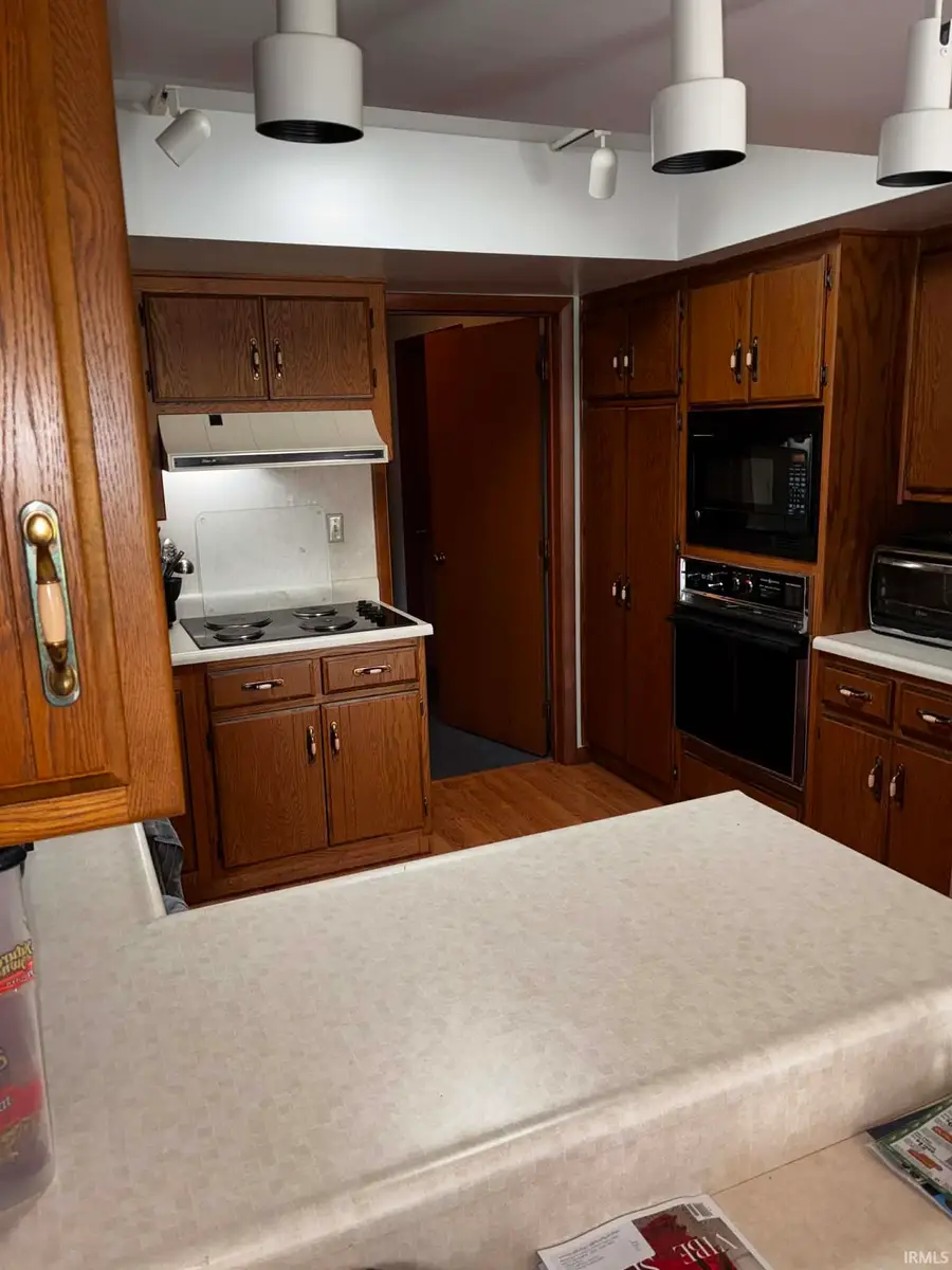 11722 Carroll Lake Road, Fort Wayne, IN 46818 - Image #2