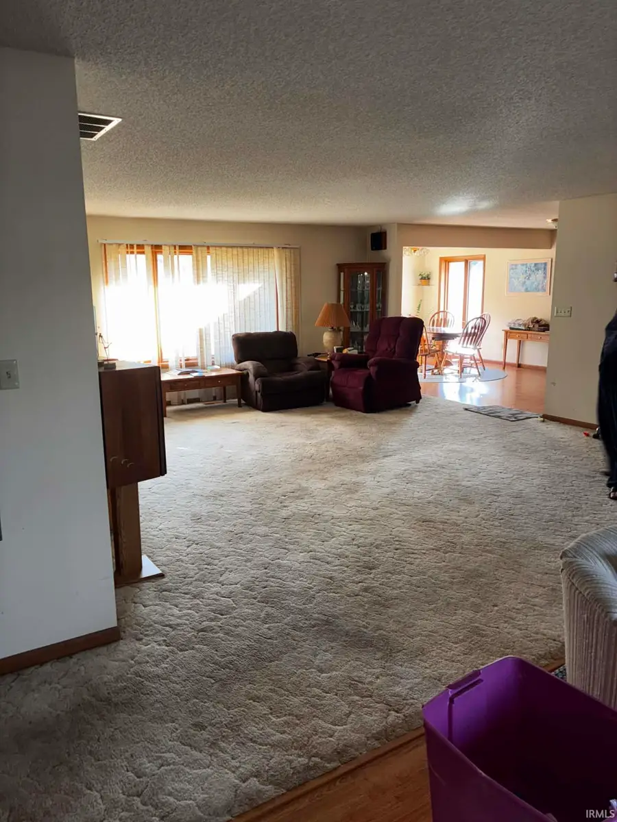 11722 Carroll Lake Road, Fort Wayne, IN 46818 - Image #3