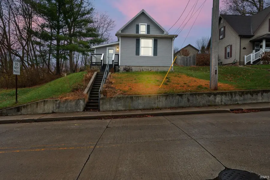 183 W Vine Street, Roanoke, IN 46783 - Image #2