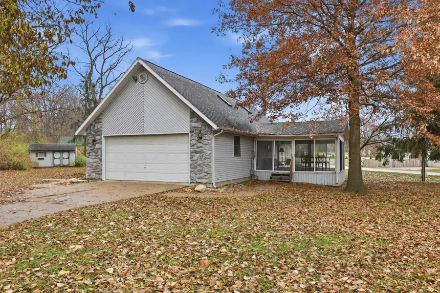 11994 N Morris Road, Cromwell, IN 46732 - Image #3