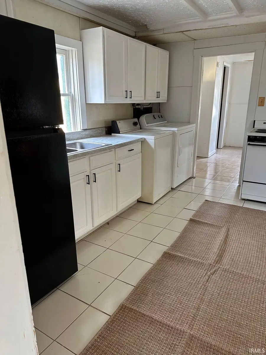 122 N Roosevelt Street, Bloomington, IN 47408 - Image #3