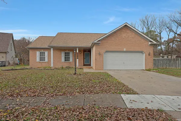 3104 Roselawn Drive, Evansville, IN 47711