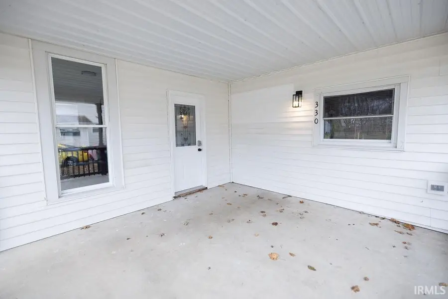 330 W Mckeever Street, Andrews, IN 46702 - Image #3