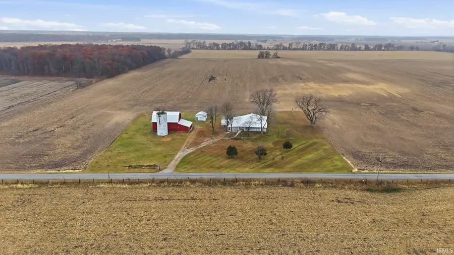 8311 N 1050 W, Royal Center, IN 46978 - Image #2