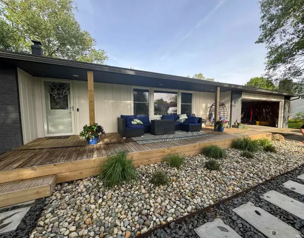 5325 Westbreeze Trail, Fort Wayne, IN 46804