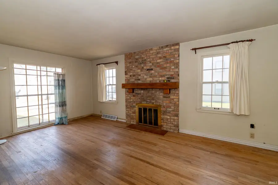 1140 E Victoria Street, South Bend, IN 46614 - Image #3