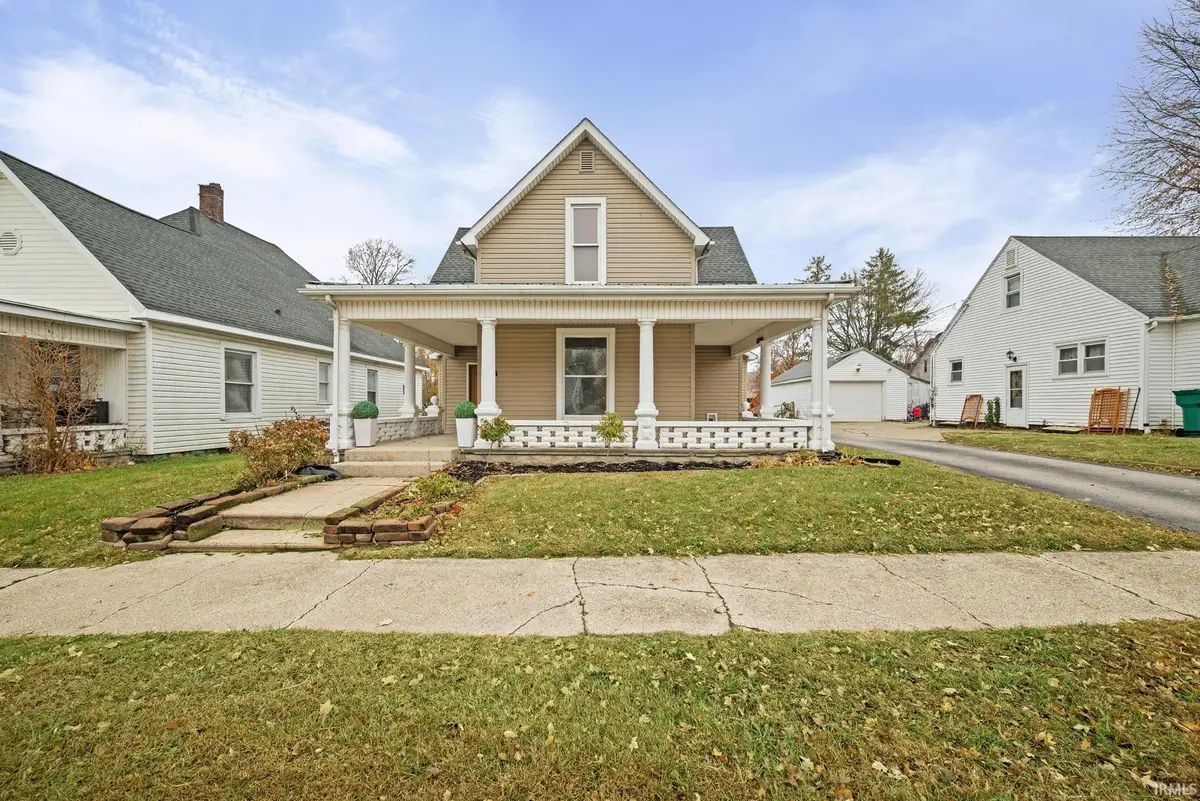 214 E Columbia Street, Flora, IN 46929 - Image #1