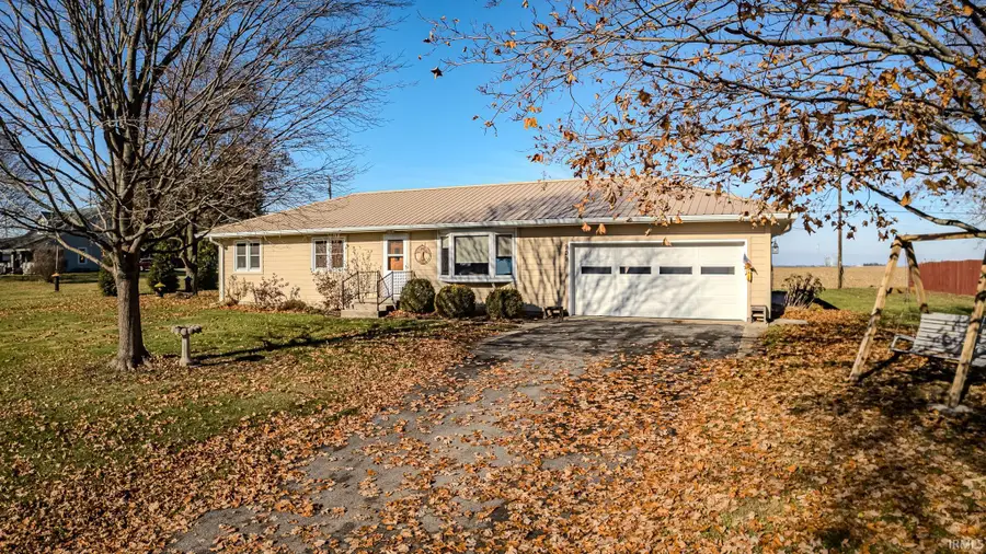 909 E 3rd Street, Fowler, IN 47944 - Image #3