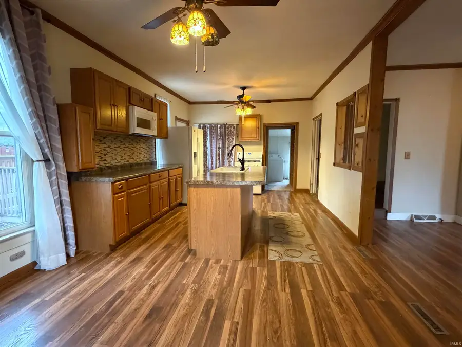 16 S Tippecanoe Street, Peru, IN 46970 - Image #2