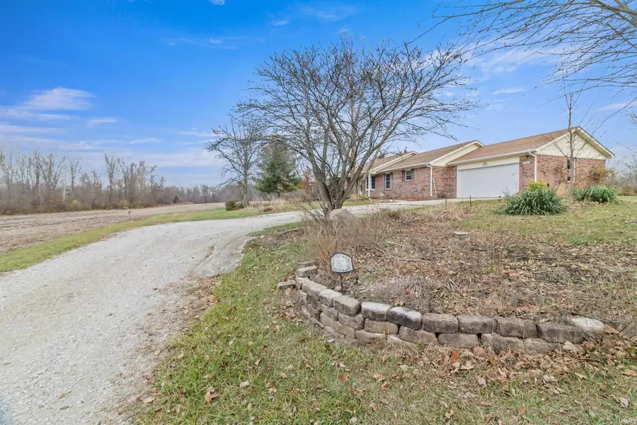 9261 E 1061 South, Upland, IN 46989 - Image #2