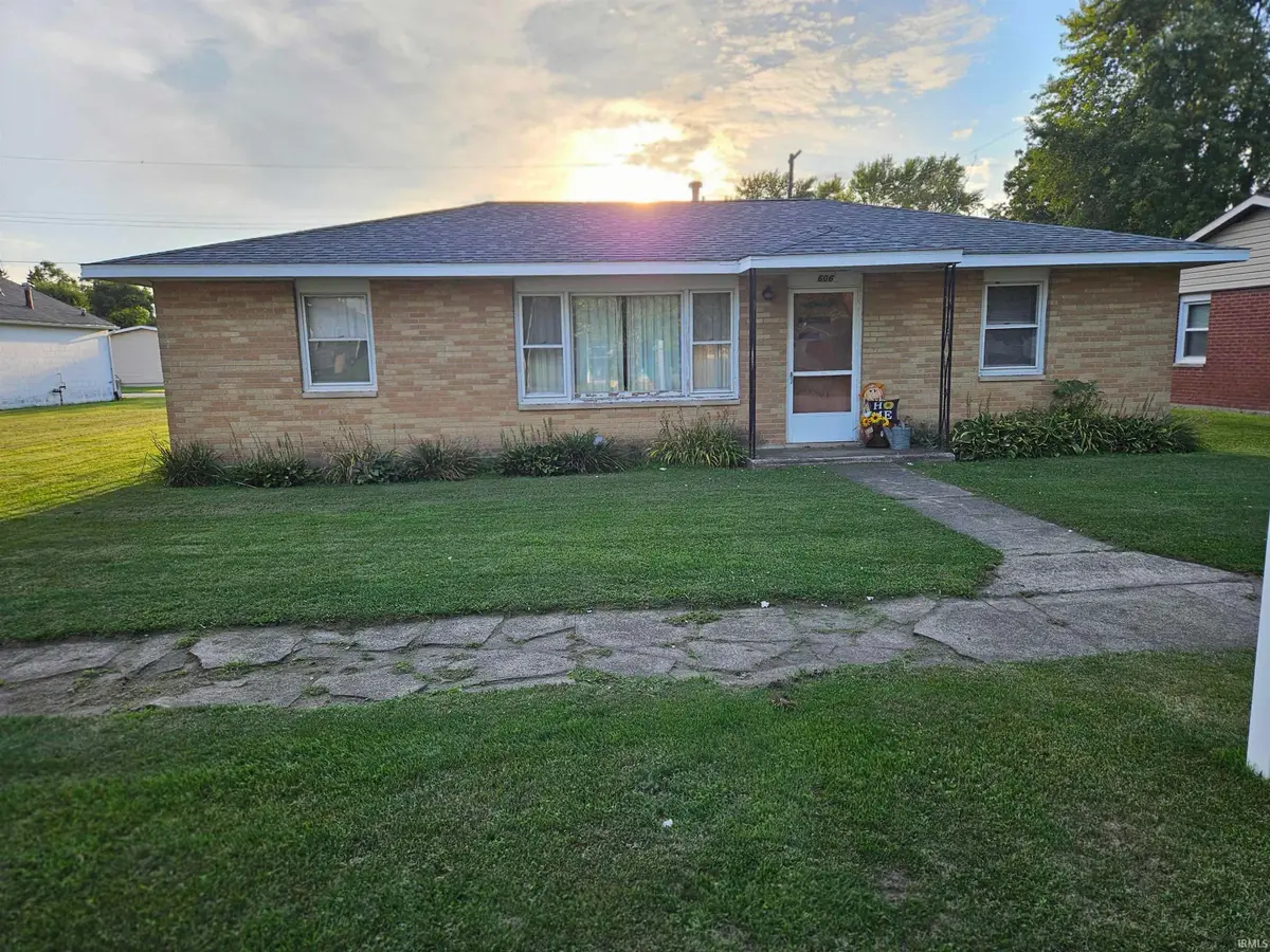 606 N Race Street, Monon, IN 47959 - Image #1
