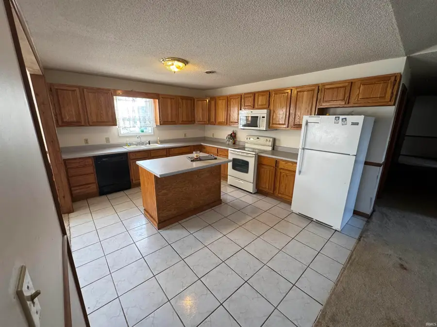 5664 S 500 W Road, Columbia City, IN 46725 - Image #3