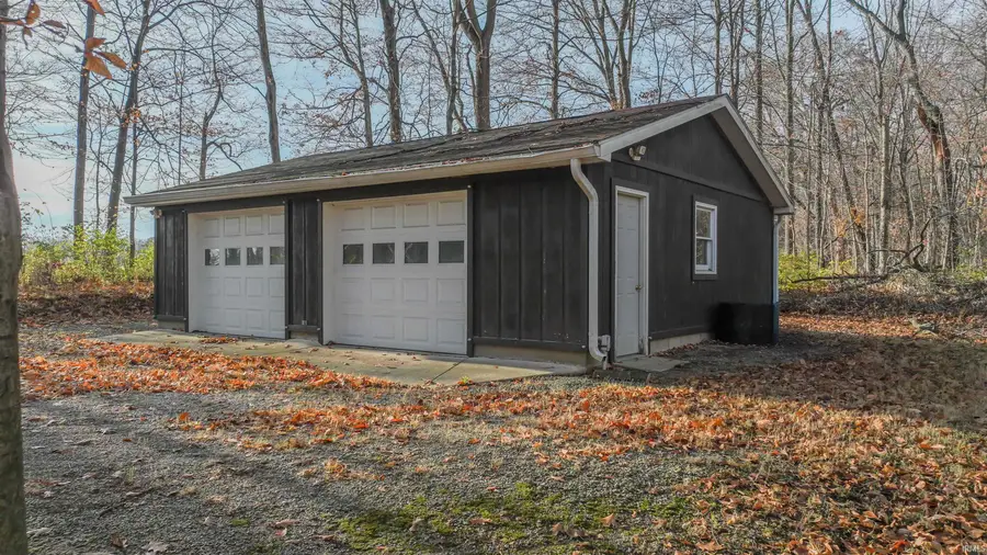 2492 S Roberts Way, Logansport, IN 46947 - Image #2