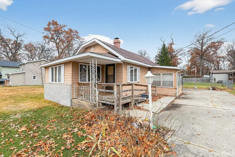22747 Lake Shore Drive, Elkhart, IN 46514 - Image #3