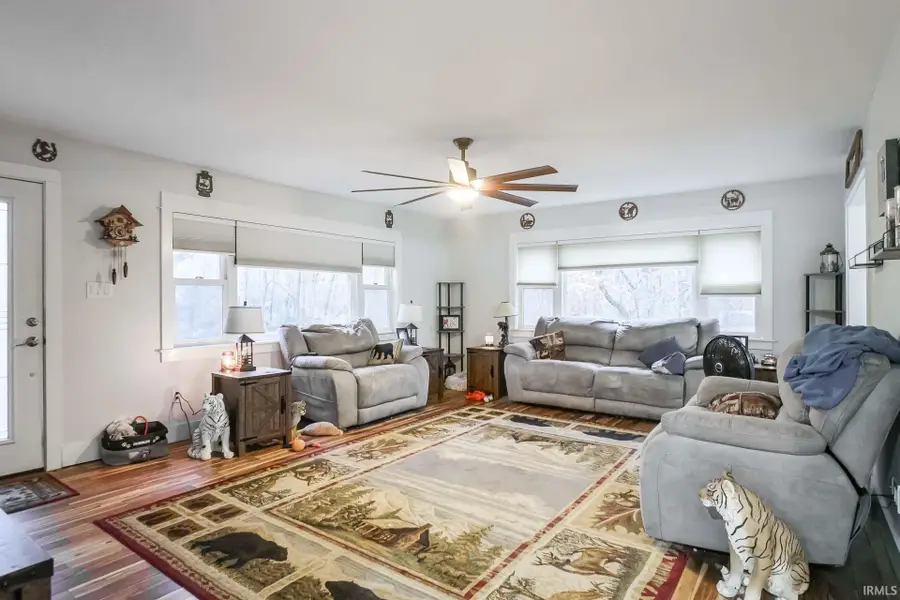 55384 Hollywood Boulevard, South Bend, IN 46628 - Image #3