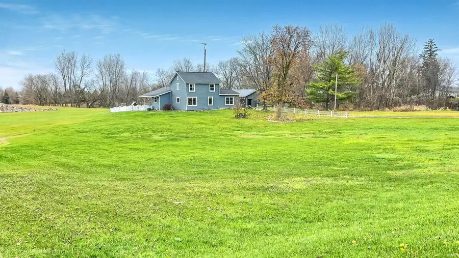 7586 Lincoln Highway, Plymouth, IN 46563 - Image #2