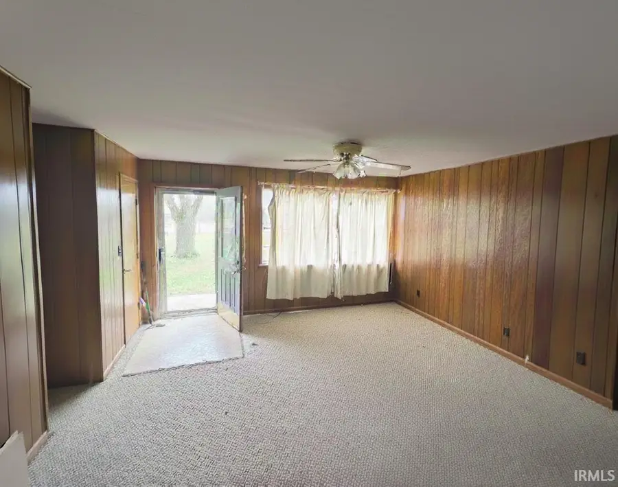 5038 S Us Hwy 31, Crothersville, IN 47229 - Image #2