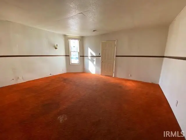 640 E Washington Street, Wheatland, IN 47597 - Image #2