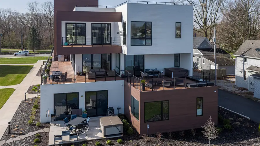 950 E Jackson Boulevard #202, Elkhart, IN 46514 - Image #2