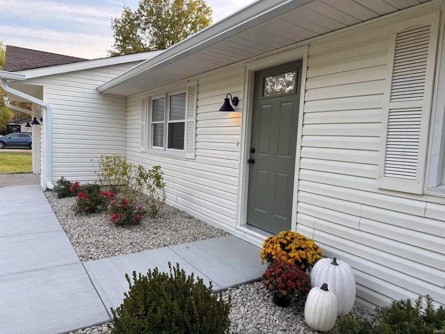 905 S County Road 550 E, Selma, IN 47383 - Image #3