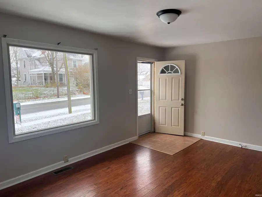 8808 W Cornbread Road, Yorktown, IN 47396 - Image #2