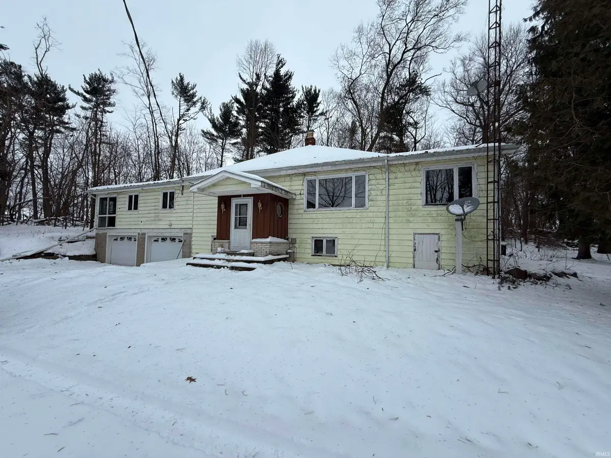 18842 Cedar Road, Tippecanoe, IN 46570 - Image #1