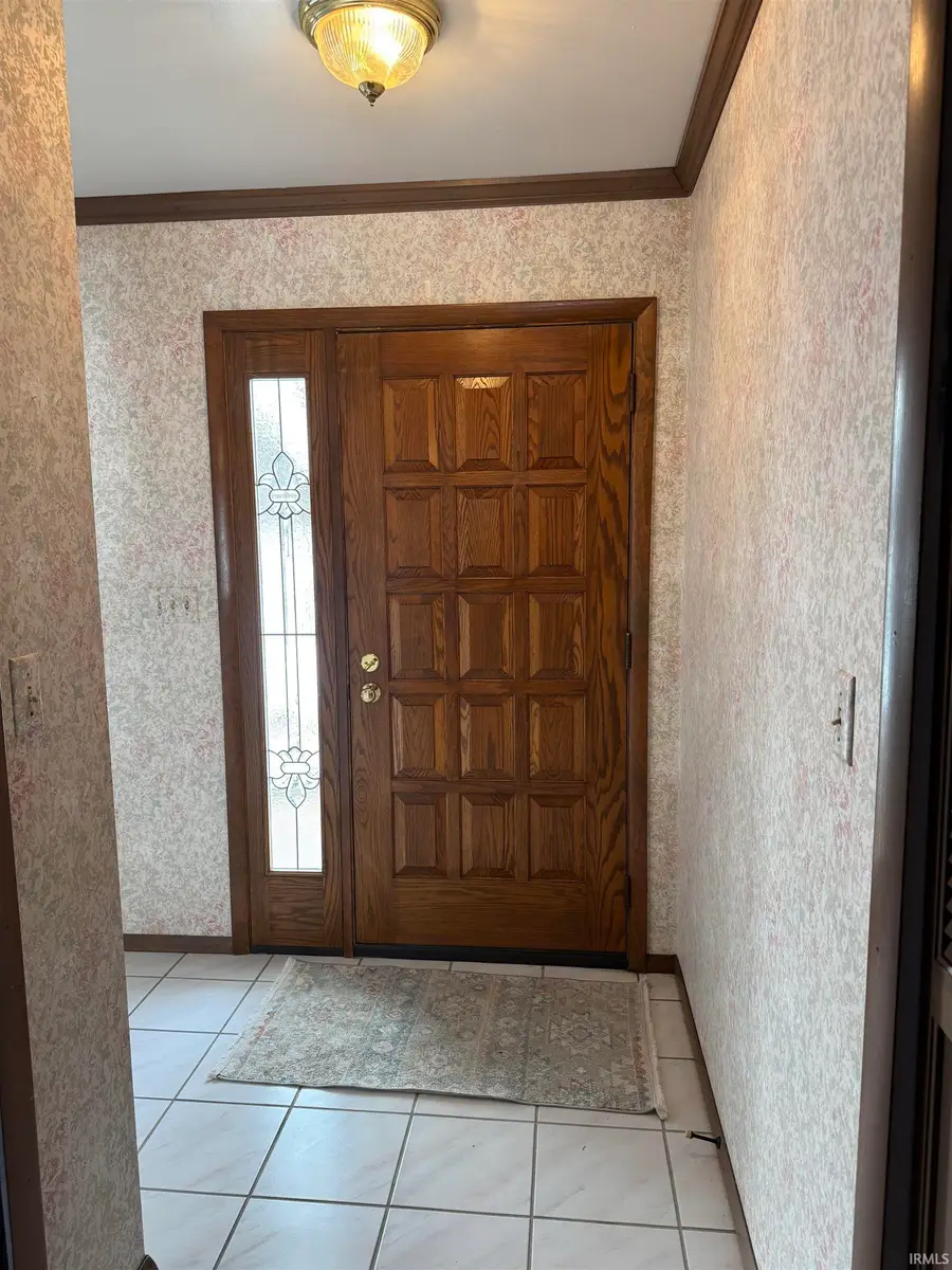 1306 N Balsam Drive, Muncie, IN 47304 - Image #3