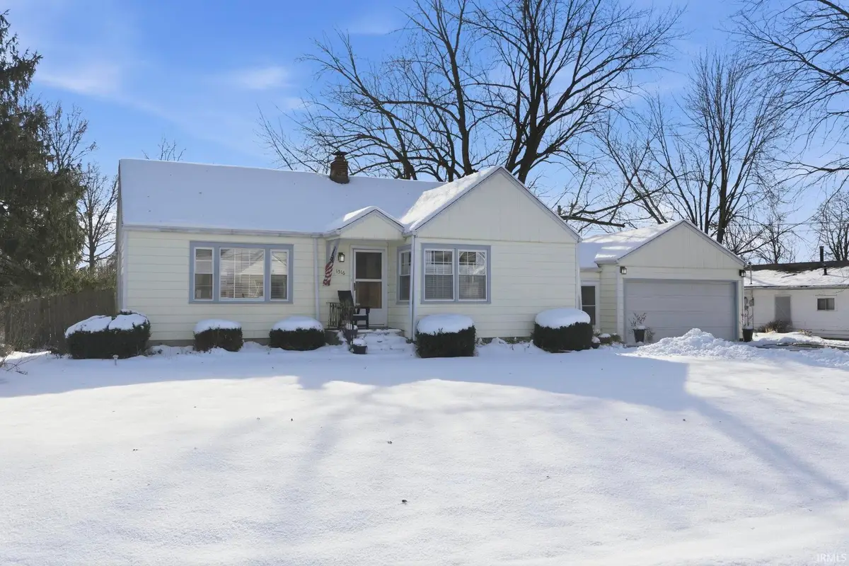 1516 Farwood Avenue, Fort Wayne, IN 46816 - Image #1