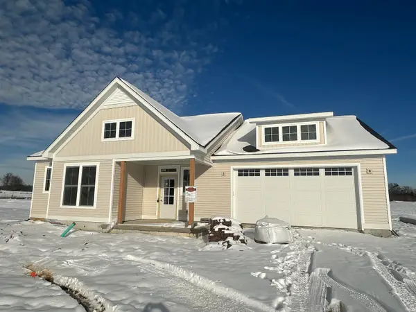 7655 W Julia Drive, Ellettsville, IN 47429