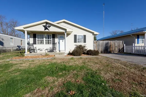 220 1st Street, Tennyson, IN 47637