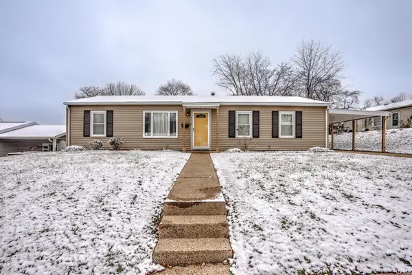 4118 Meadowridge Road, Evansville, IN 47710